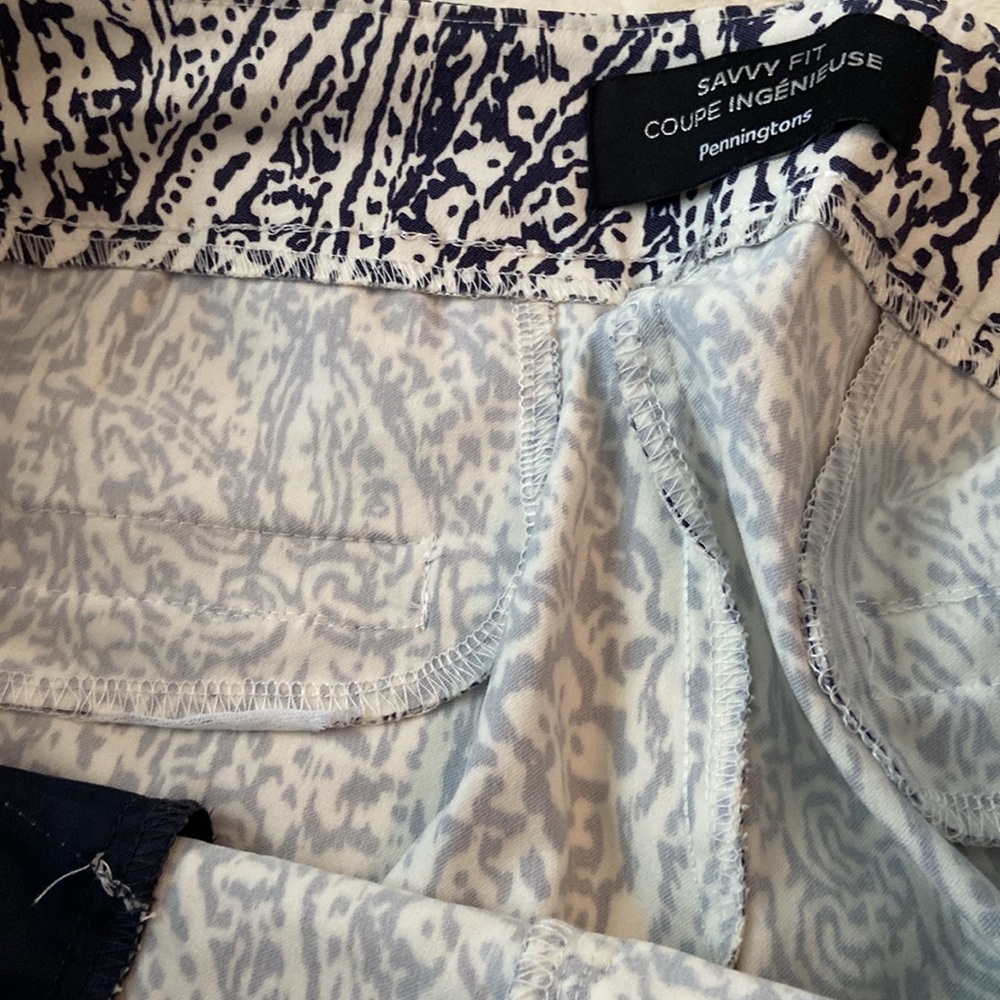 26W Pennington’s Savvy Fit Paisley Printed Pull On Pant - Picture 9 of 9